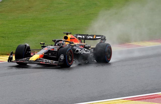 28 July 2023, Belgium, Spa: Dutch Formula 1 driver Max Verstappen of Red Bull Racing Team drives during a practice session of the Formula One Belgian Grand Prix at the Spa-Francorchamps Circuit. Photo: Hasan Bratic/dpa