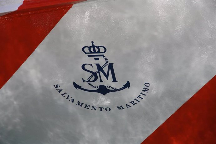 Bandera de Salvamento Marítimo.