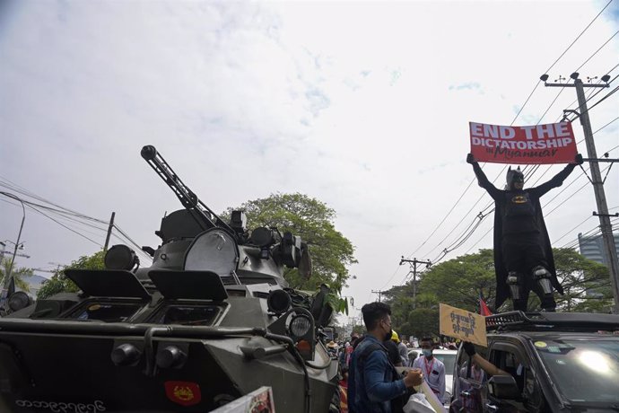 Archivo - Protestas contra la junta militar en Birmania