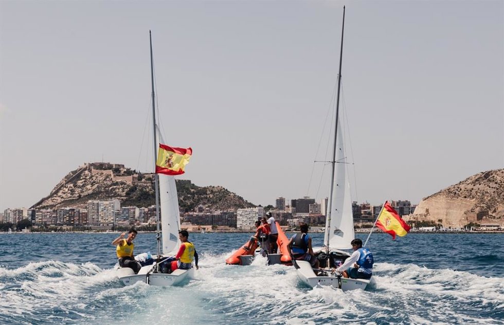 Alicante reparte otras dos medallas españolas en el cierre del Mundial de 420