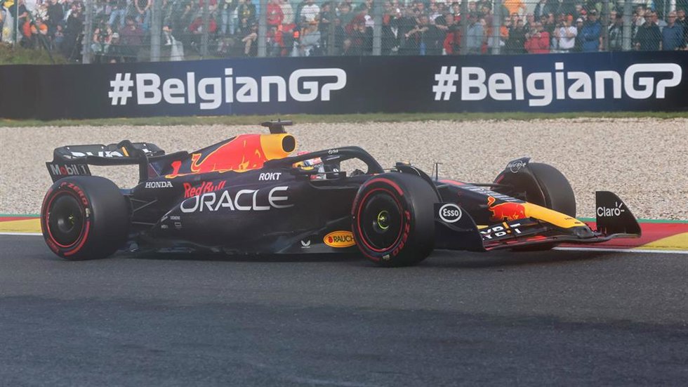 28 July 2023, Belgium, Spa: Dutch Formula 1 driver Max Verstappen of Red Bull Racing Team drives during a practice session of the Formula One Belgian Grand Prix at the Spa-Francorchamps Circuit. Photo: Benoit Doppagne/Belga/dpa