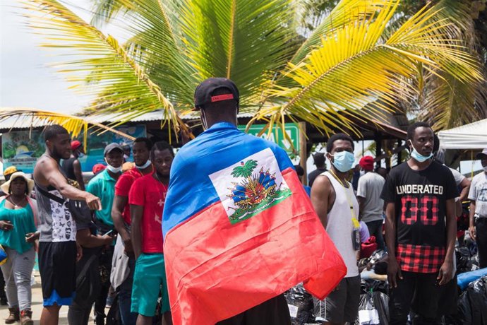 Archivo - Bandera de Haití, imagen de archivo.
