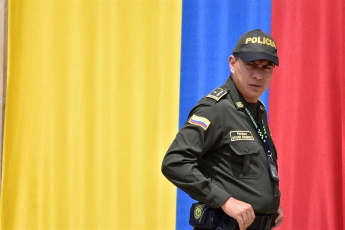 Archivo - Policía en Colombia