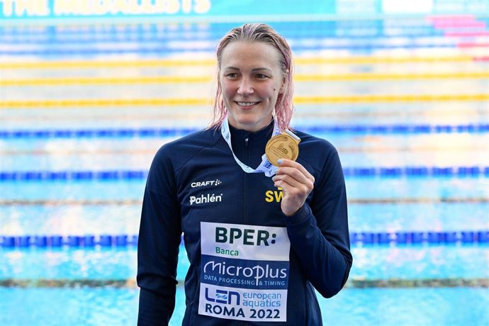 Archivo - Sarah Sjstrm, tras ganar una carrera.