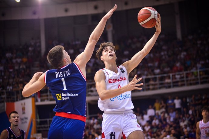 España se queda la plata ante Serbia en el Eurobasket Sub-18