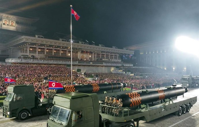 Desfile militar en Pyongyang por el 70 aniversario del armisticio de la Guerra de Corea