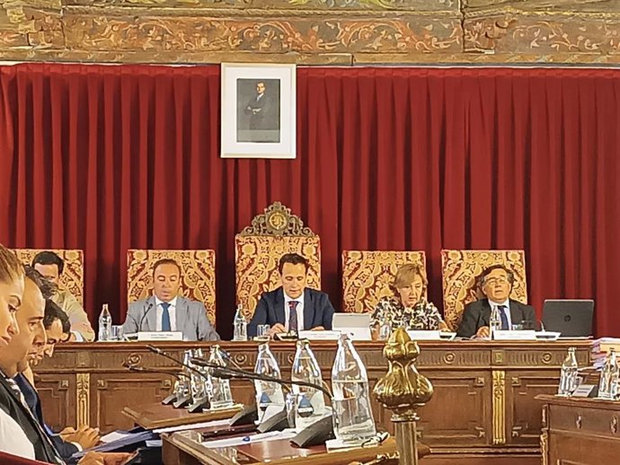 Primera sesión ordinaria del nuevo mandato de la Diputación de Valladolid