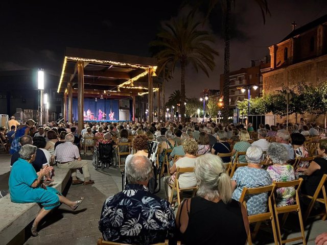 Actuació de la 31 edició del festival 'Havaneres del Port de Tarragona'