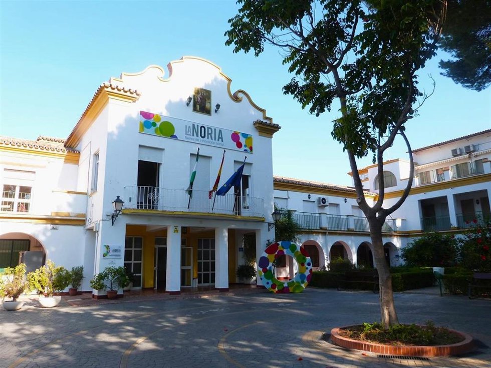 Fachada de La Noria