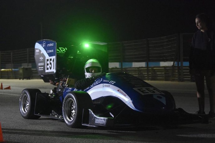 El equipo automovilístico ARUS de la Universidad de Sevilla se enfrenta a la segunda prueba del Formula Student East en Hungria.