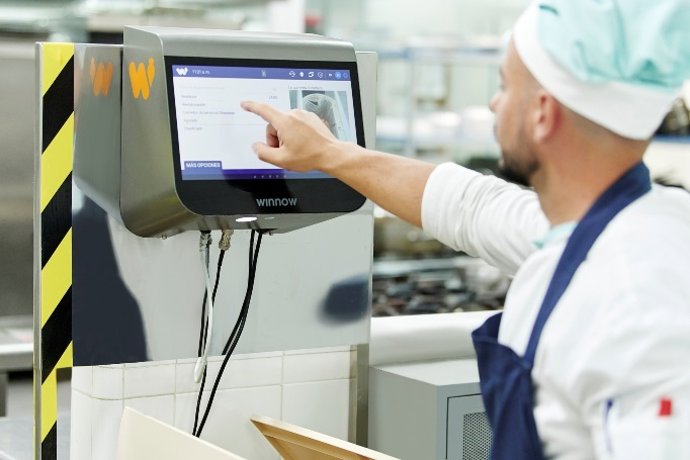 Iberostar reduce un 28% el desperdicio alimentario hasta junio con la implementación de IA en sus hoteles.