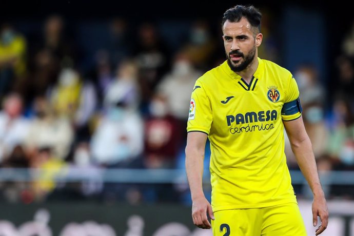 Archivo - Mario Gaspar of Villarreal looks on during the Santander League match between Villareal CF and Athletic Club Bilbao at the Ceramica Stadium on April 9, 2022, in Valencia, Spain.