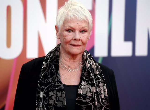 Judi Dench admite que ya "no es capaz de ver" en los platós de cine