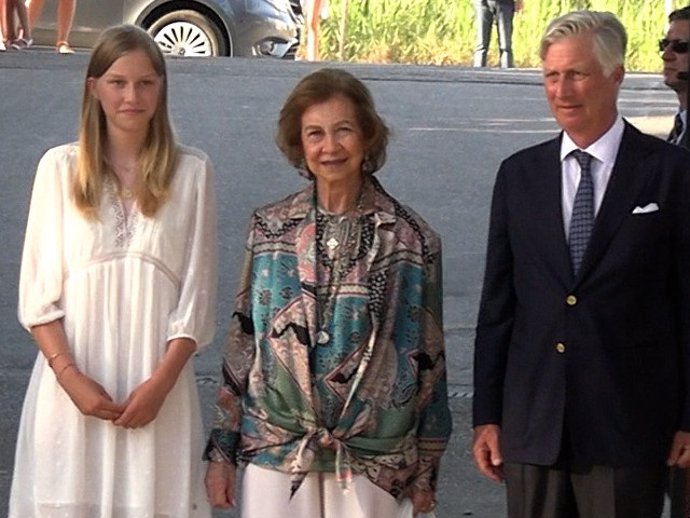 La reina Sofía, el rey Felipe de Bélgica y su hija, la princesa Leonor