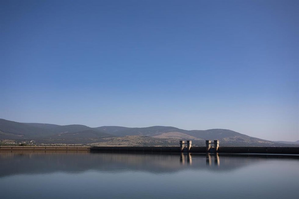 Embalse de Riosequillo, a 11 de julio de 2023, en Buitrago de Lozoya