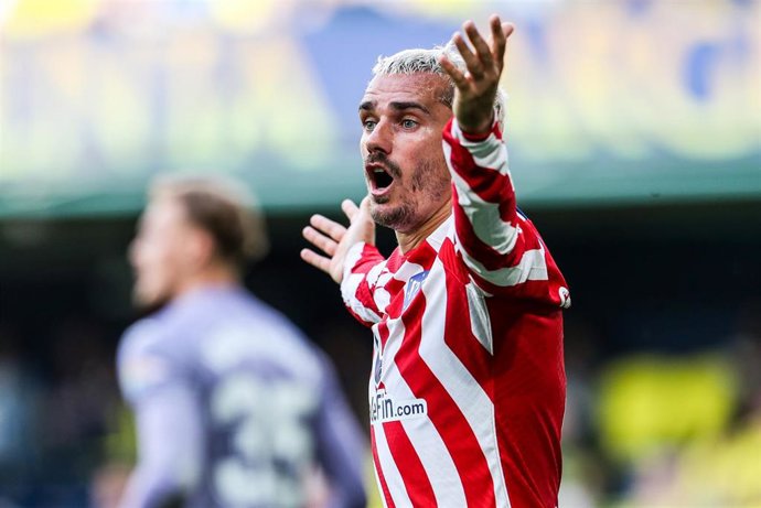 Archivo - Antoine Griezmann, durante un partido del Atlético de Madrid.