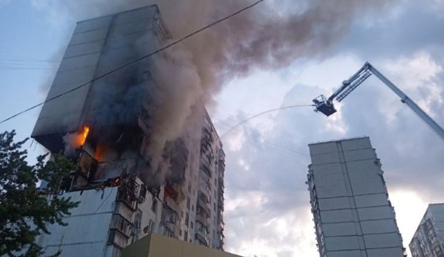 Archivo - Imagen de archivo de una explosión en un edificio en Kiev, Ucrania