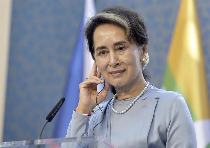 Archivo - La antigua líder 'de facto' del Gobierno de Birmania, Aung San Suu Kyi