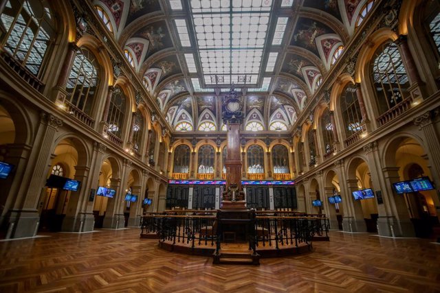 Archivo - Interior del Palacio de la Bolsa.