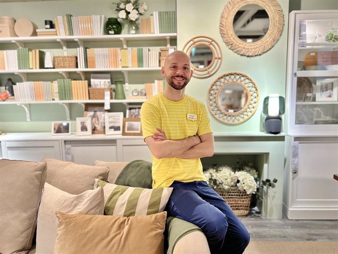 Giovanni Giorgini en la nueva tienda de Ikea en el Centro Comercial Westfield Glries en Barcelona.