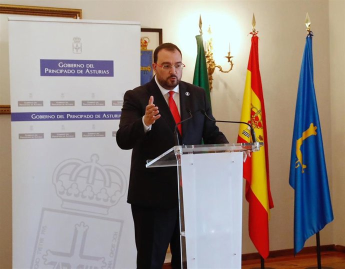 El presidente del Principado, el socialista Adrián Barbón