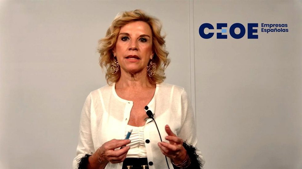 CEOE destaca que el sector privado tiró del empleo en julio