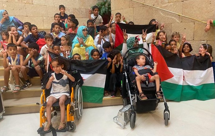 Los 38 niños y niñas saharauis que han sido acogidos por varias familias riojanas a través del programa 'Vacaciones en paz'.