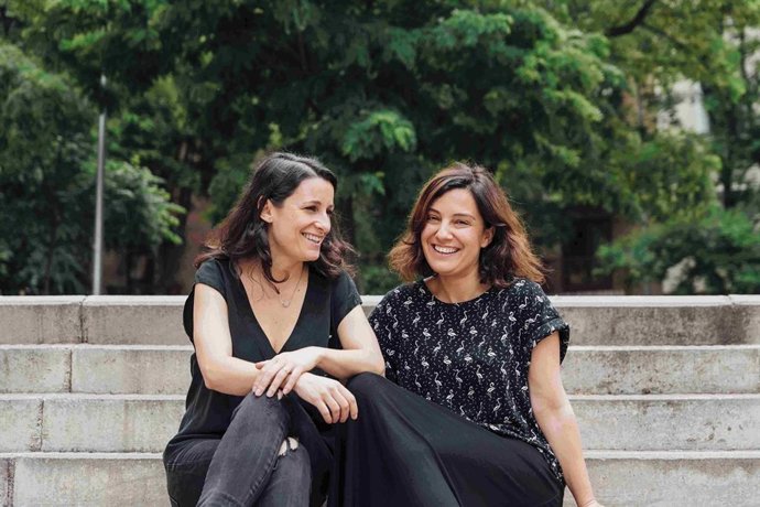 Inéz Vázquez y Rosario Ortiz, fundadoras de Adalab