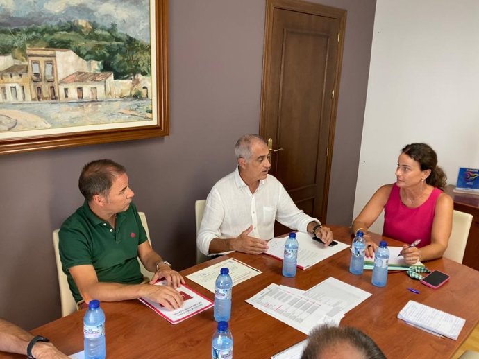 Imagen de la comisión de seguimiento del Pan de Mejora y Empleabilidad.