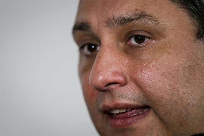 Bogotá. Julio 12 del 2023. El ministro de Las TIC, Mauricio Lizcano, realiza un encuentro con directivos del sector público y privado para hablar de las estrategias de la IA (Inteligencia Artificial) en el Gobierno Colombiano. (Colprensa - Mariano Vimos)