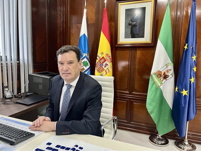 El presidente del Puerto de Huelva, Alberto Santana.