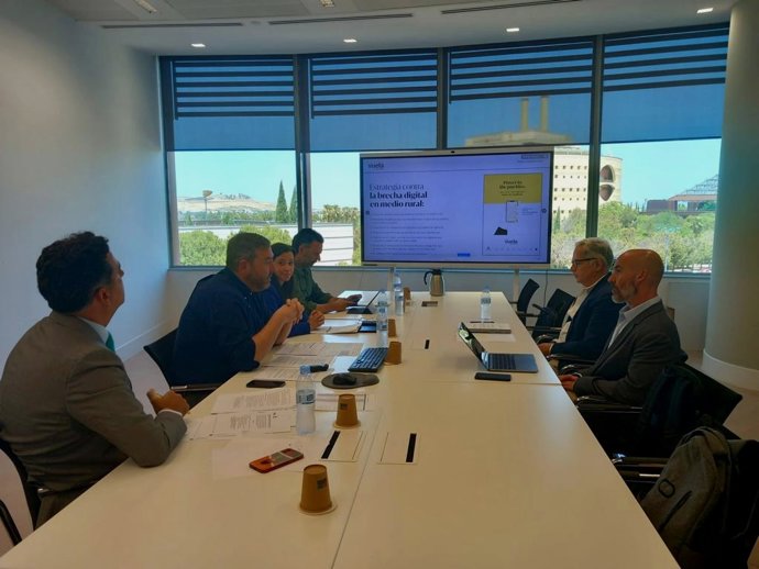 Diputación Invertirá Entre Este Año Y 2024 Más De 350.000 Euros En El Despliegue De Los Puntos Vuela Guadalinfo