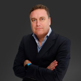 Raoul Heinze is now Senior Vice President EU Category Management at AUTODOC