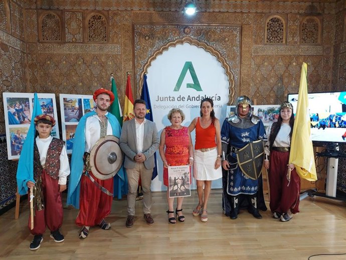 Presentación de los moros y cristianos de Laroya (Almería).