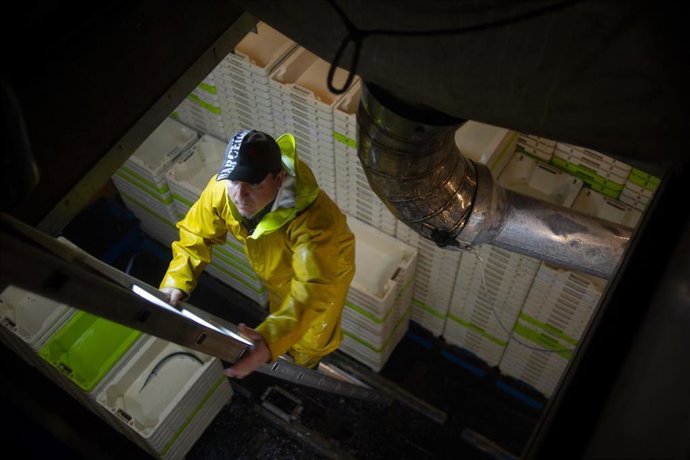 Archivo - La flota vasca permanecerá amarrada en puerto por el temporal