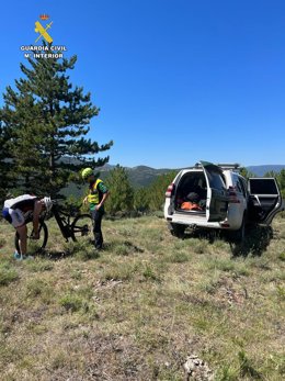 El GREIM auxilia a un ciclista de BTT tras desorientarse en los montes de Nalda