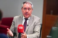 Espadas seguirá en el Senado y se abre a cambios futuros en los otros senadores autonómicos del PSOE-A: "Iremos viendo"