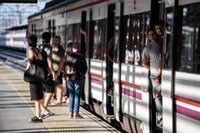 La Comunidad carga contra la "vergüenza, caos y pesadilla" de Cercanías en Madrid y reclama medidas a Sánchez