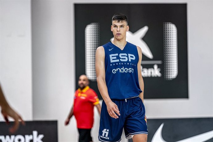 Jaime Pradilla, durante un entrenamiento de la selección española.