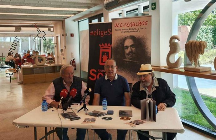 De izda a dcha, Jesús Báez, Mario Barité y Manuel Madrid presentan el proyecto Velazqueños