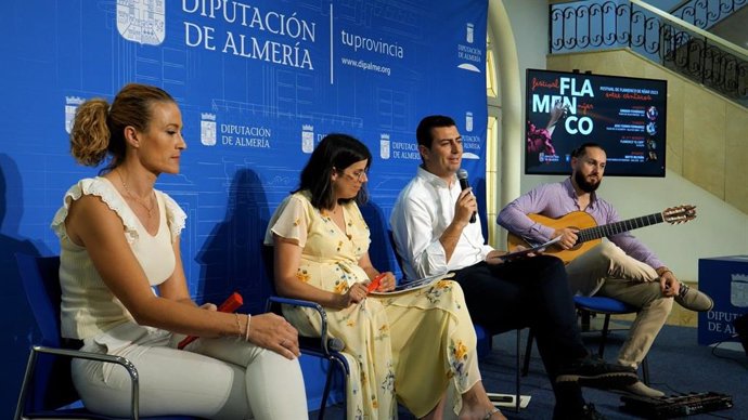 Presentación del festival flamenco 'Entre Cántaros'.