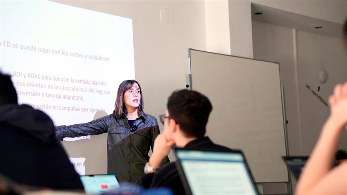 Clases del máster de marketing digital.