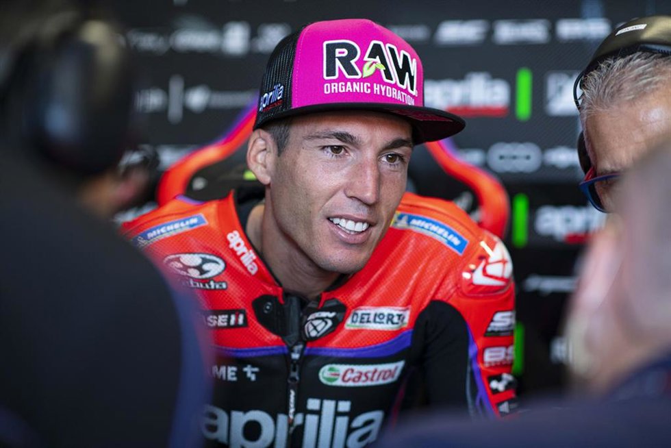 Archivo - El piloto de MotoGP Aleix Espargaró (Aprilia) en el Mundial 2023