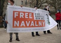 La UE denuncia la nueva condena contra Navalni: "Evidencia el miedo que le tienen las autoridades rusas"