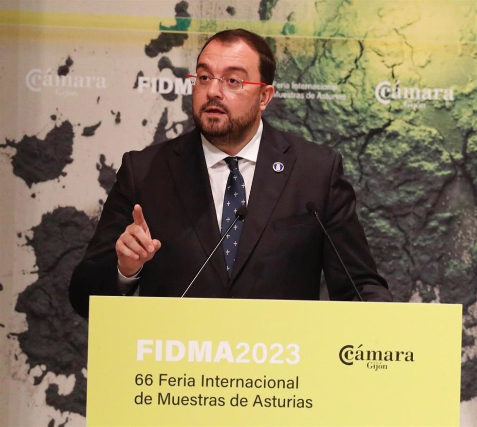 El presidente del Gobierno del Principado de Asturias, Adrián Barbón, interviene en la inauguración de la 66 edición de la Feria Internacional de Muestras de Asturias (Fidma), en Gijón