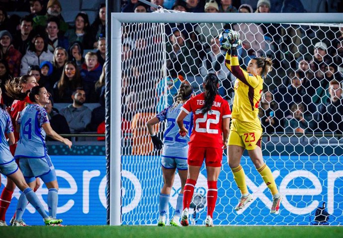 La internacional española Cata Coll durante el partido de la selección española femenina de fútbol en los octavos de final del Mundial