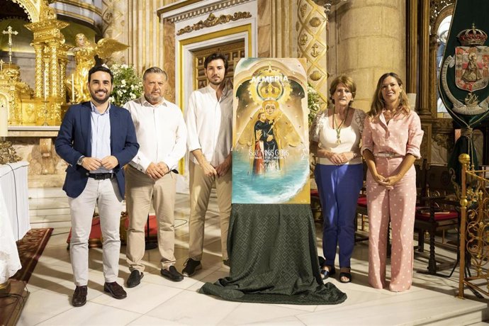 Presentación del cartel de los actos y cultos con motivo de las fiestas patronales de la Virgen del Mar de Almería.