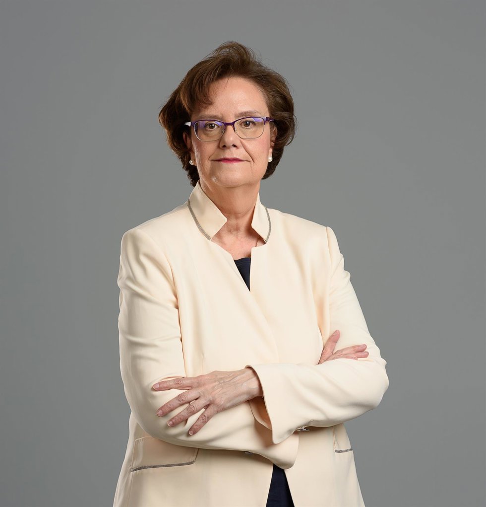 Archivo - Huelva.- La catedrática de la UHU Elena E. Rodríguez ingresa en la Real Academia de la Historia