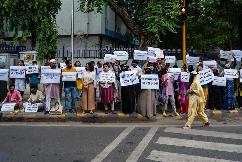 Protesta contra la violencia en el estado de Manipur India. 