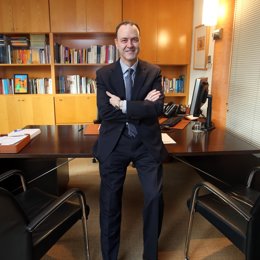 Archivo - Alberto González Menéndez, consejero del Consejo Económico y Social de España y director -junto a Cristina Estévez- del Curso de Verano sobre Retos de la Presidencia Española ante la Agenda Social y Económica de la Unión Europea en la UCM.